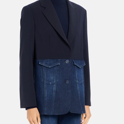 BLAZER OVER DENIM